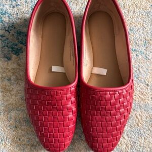 Universal Thread Red Woven Flats